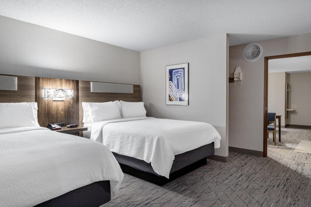 Holiday Inn Express Hotel & Suites-St. Paul By Ihg Vadnais Heights Ngoại thất bức ảnh