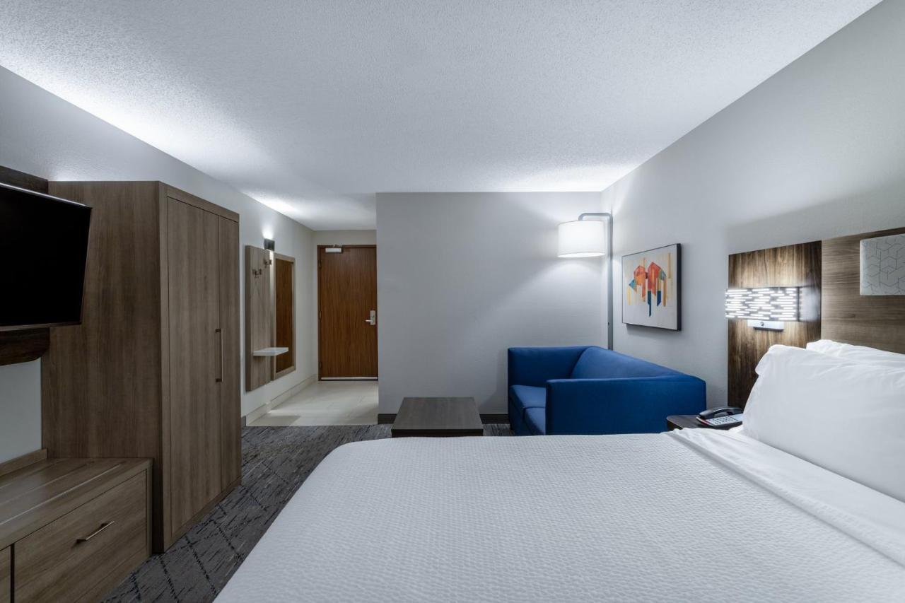 Holiday Inn Express Hotel & Suites-St. Paul By Ihg Vadnais Heights Ngoại thất bức ảnh