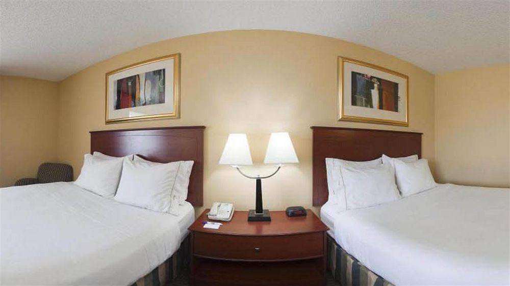 Holiday Inn Express Hotel & Suites-St. Paul By Ihg Vadnais Heights Ngoại thất bức ảnh