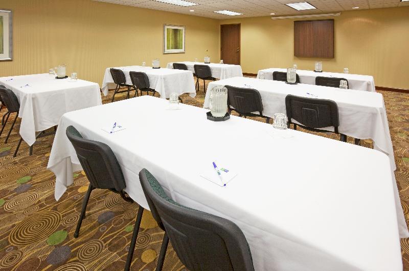 Holiday Inn Express Hotel & Suites-St. Paul By Ihg Vadnais Heights Ngoại thất bức ảnh